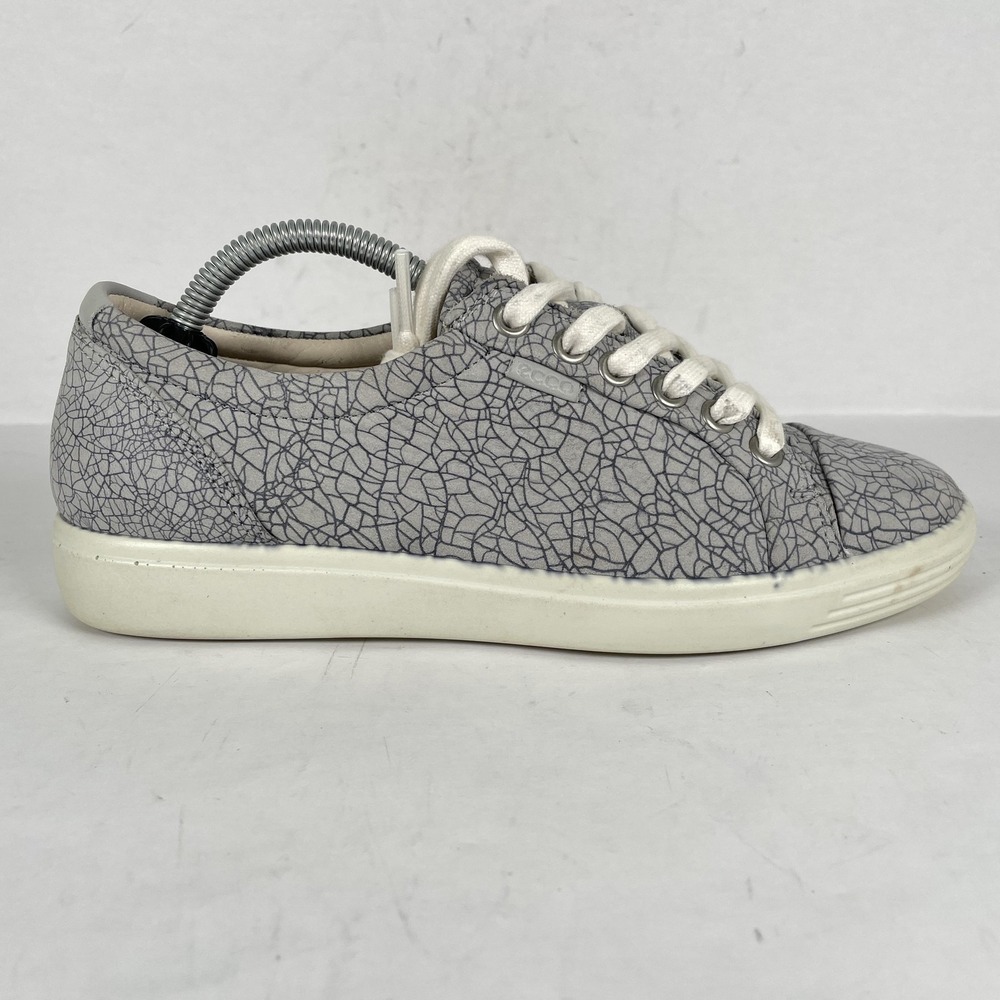 Ecco Soft 7 Shoes Womens Size 6 Gray Leather Lace Up Casual Comfort Sneakers